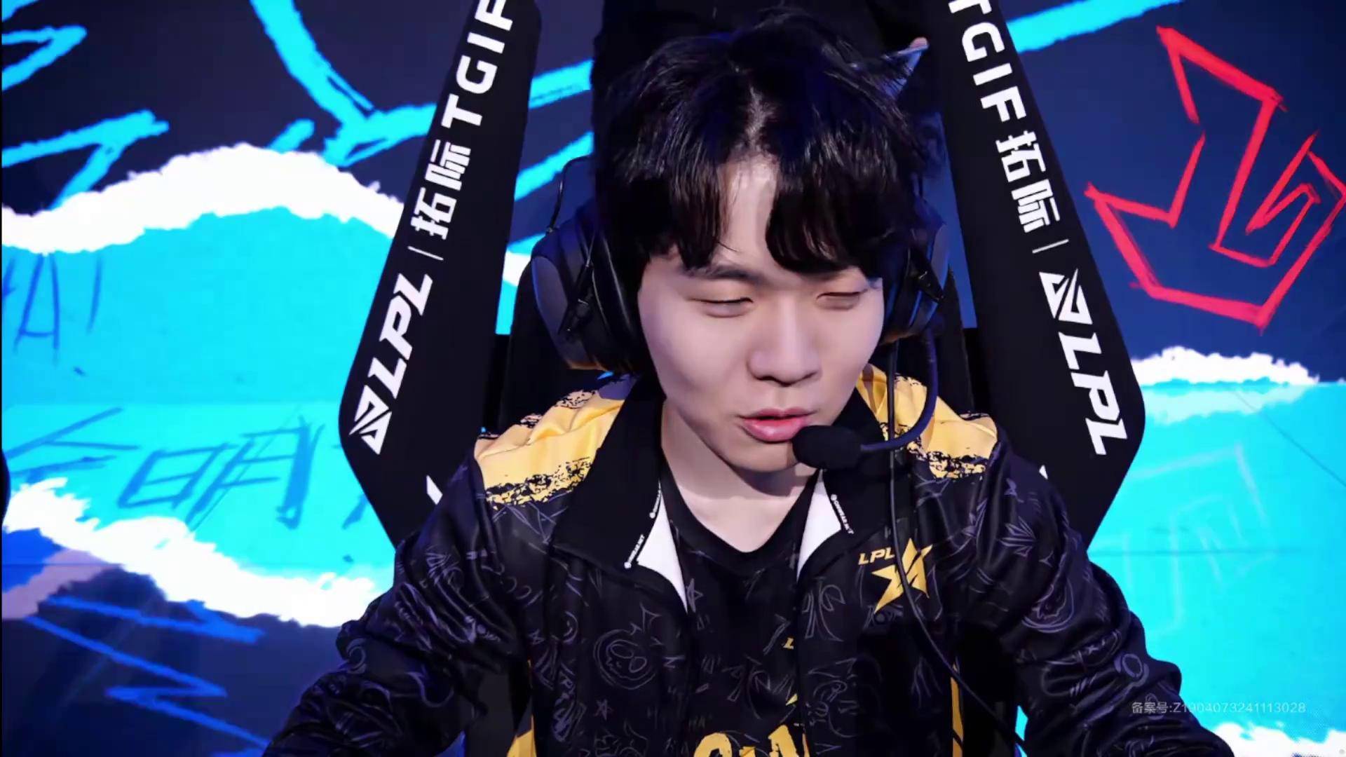 关于Rookie重返赛场,晋级下一阶段首场状态出色,SKT观众沸腾!再创辉煌时刻的信息 关于Rookie重返赛场,晋级下一阶段首场状态出色,SKT观众沸腾!再创辉煌时刻的信息