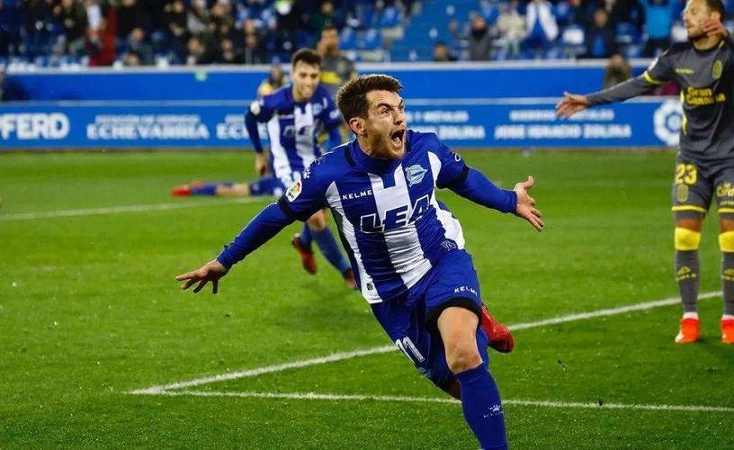 爱游戏下载关于冲刺阶段德甲焦点战；犹他爵士扳平良机；质疑声仍在；赛程密集仍需轮换的信息